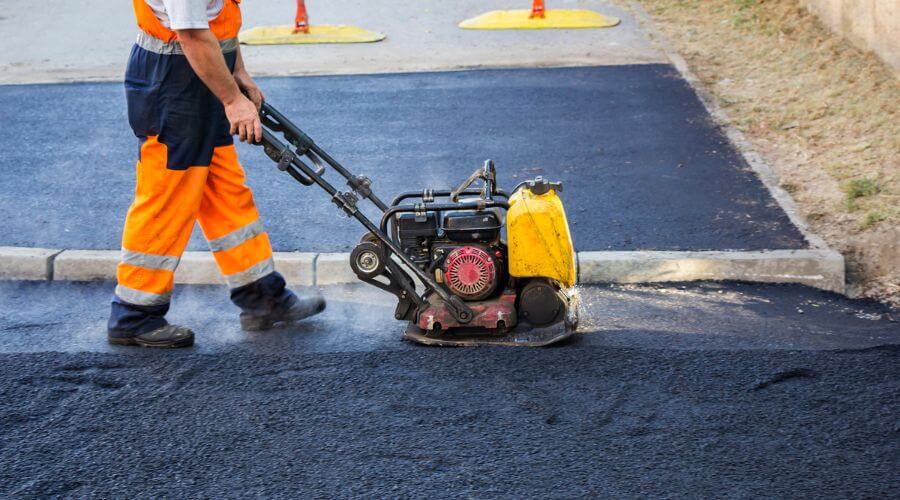 Professional gutter cleaning in Slater, SC